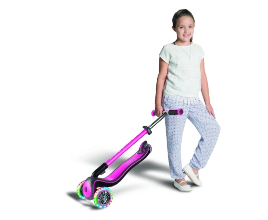 Самокат GLOBBER серії ELITE DELUXE рожевий, колеса з підсвіткою, 50кг, 3+, 3 колеса