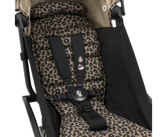Прогулянкова коляска Stokke YOYO³ з 6 місяців Leopard (шасі Black)