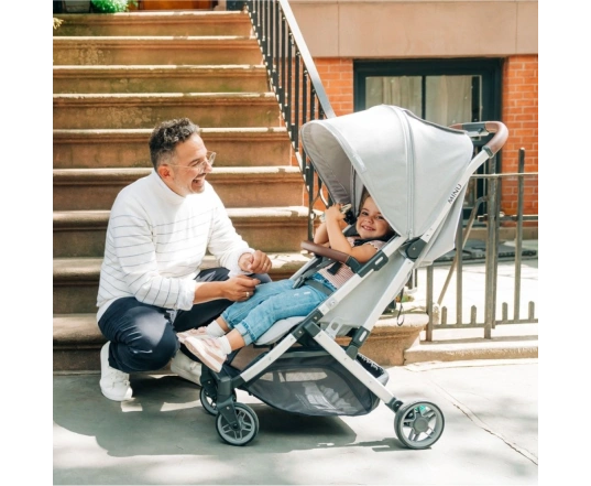 Прогулянкова коляска UPPAbaby MINU V2 - Gwen
