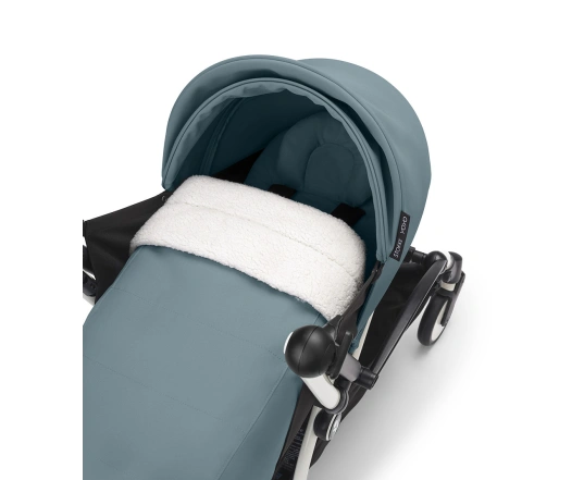 Універсальна коляска Stokke YOYO³  + компактна люлька BABYZEN  Aqua (шасі White)