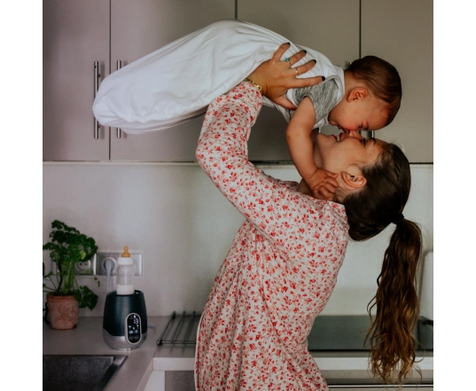 Подогреватель бутылочек Babymoov NutriSmart (автомобильный и домашний)