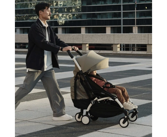 Прогулочная коляска Stokke YOYO³ с 6 месяцев Olive (шасси Black)