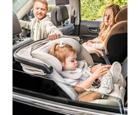 Автокресло Britax Römer SWIVEL-GROW Max Air - warm caramel
