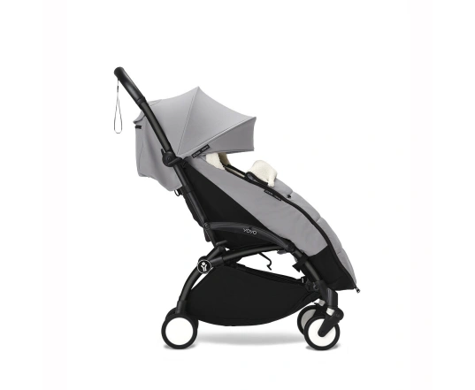 Прогулочная коляска Stokke YOYO³ с 6 месяцев Stone  (шасси Black)