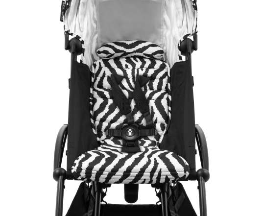 Прогулянкова коляска Stokke YOYO³ з 6 місяців Zebra (шасі White)