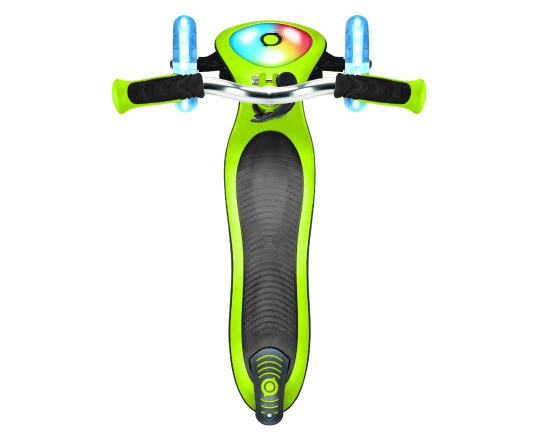 Самокат GLOBBER серії ELITE PRIME зелений, колеса з підсвіткою, 50кг, 3+, 3 колеса