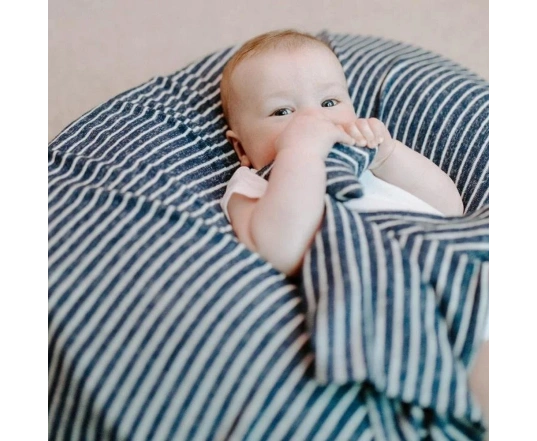 Подарунковий набір Aden + Anais пелюшка з трикотажного мусліну + шапочка navy stripe