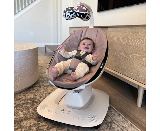 Шезлонг качалка 4Moms MAMAROO 5.0 - sand stone (лимитированая версия)