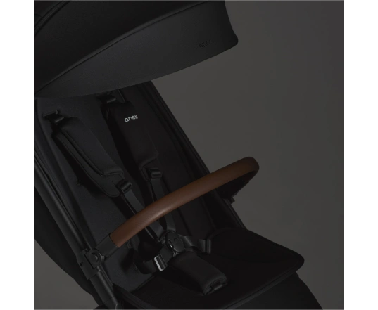 Прогулянкова коляска Anex AIR-Q - muna