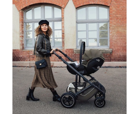Автокресло Britax Römer BABY-SAFE PRO LUX - onyx black