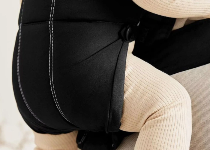 Купити Рюкзак-кенгуру Bebé ONE Air BabyBjörn (тканина сітка) - Navy blue з доставкою по Україні | KIDSLINE-30 - зображення