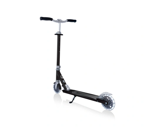 Самокат GLOBBER серії FLOW ELEMENT LIGHTS, чорний, колеса з підсвіткою, до 100кг, 5+, 2 колеса