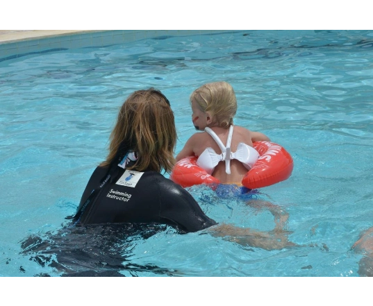 Коло надувне Swimtrainer червоний (від 3 міс до 4 років)